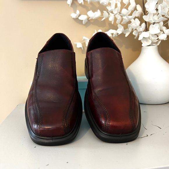 Ecco Helsinki Men’s Leather Slip On Dress Shoe Size EU41/US7.5 Oxblood/Brown - Picture 5 of 16